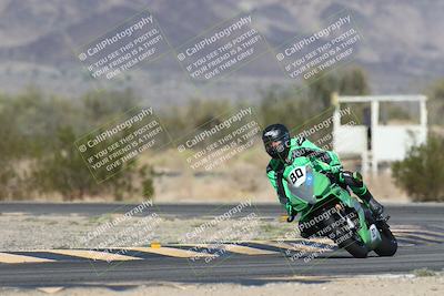 media/Nov-01-2025-CVMA (Sat) [[fc0f7531b8]]/Race 7-Formula Twins-Formula 40 UL/